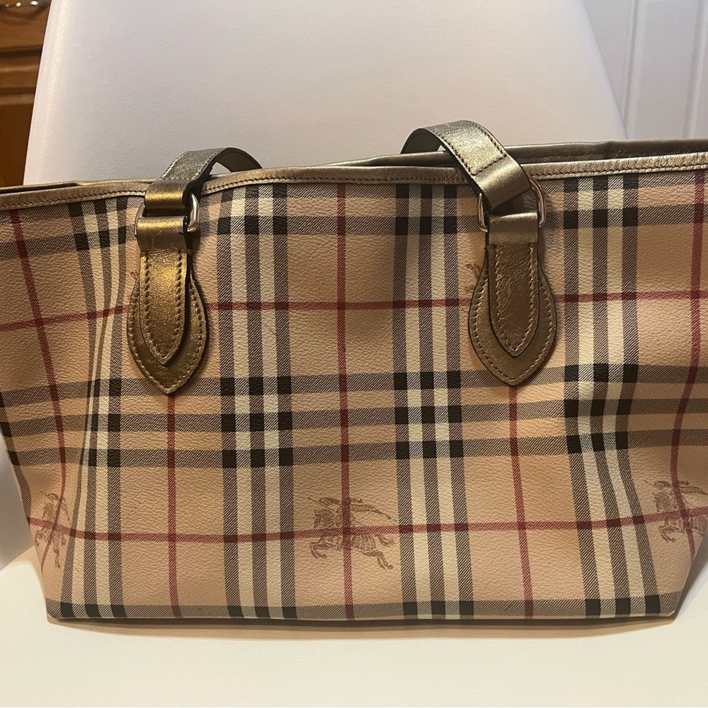 Burberry Medium Tote Bag